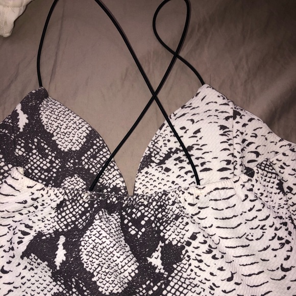 Snakeskin print midi dress - Picture 6 of 8